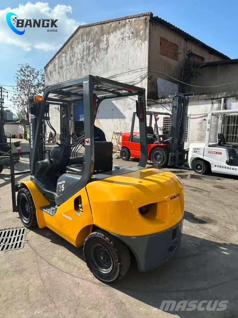 Komatsu 35 Dizel forkliftler