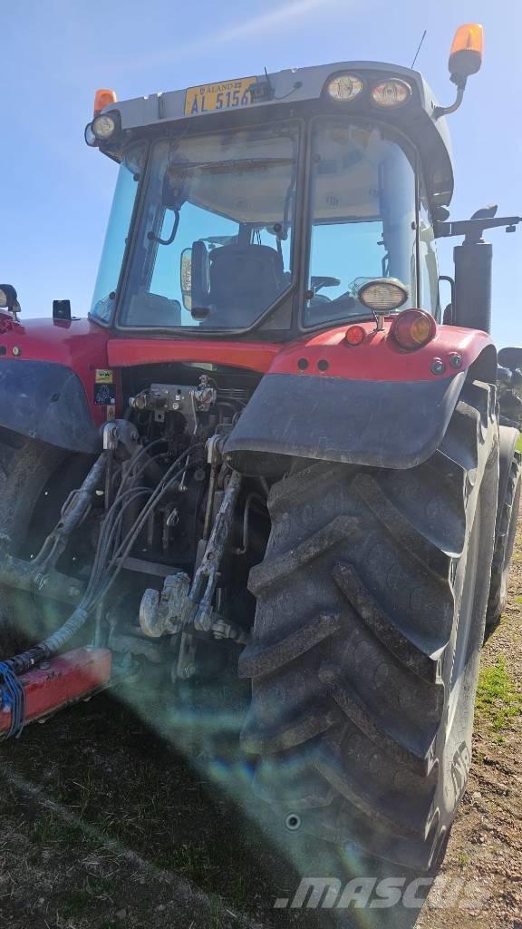 Massey Ferguson 6715 Traktörler