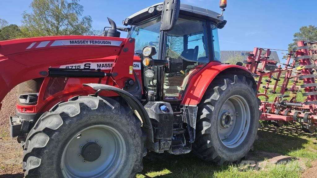 Massey Ferguson 6715 Traktörler