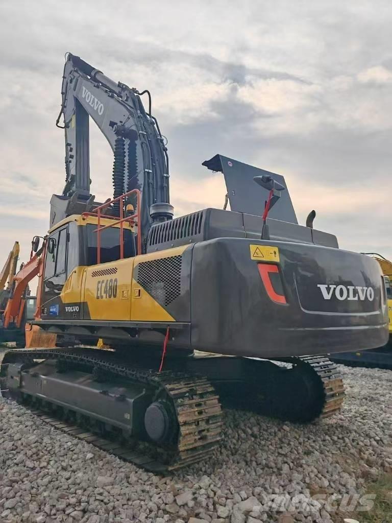 Volvo 480D Paletli ekskavatörler