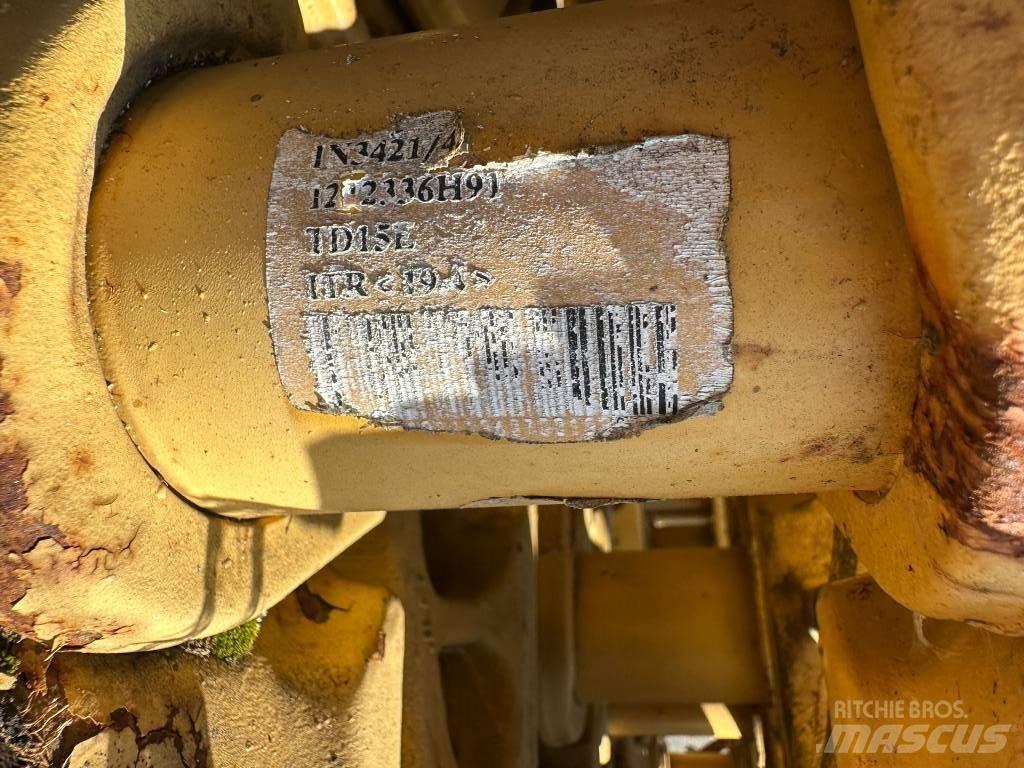 CAT TD15E Paletler