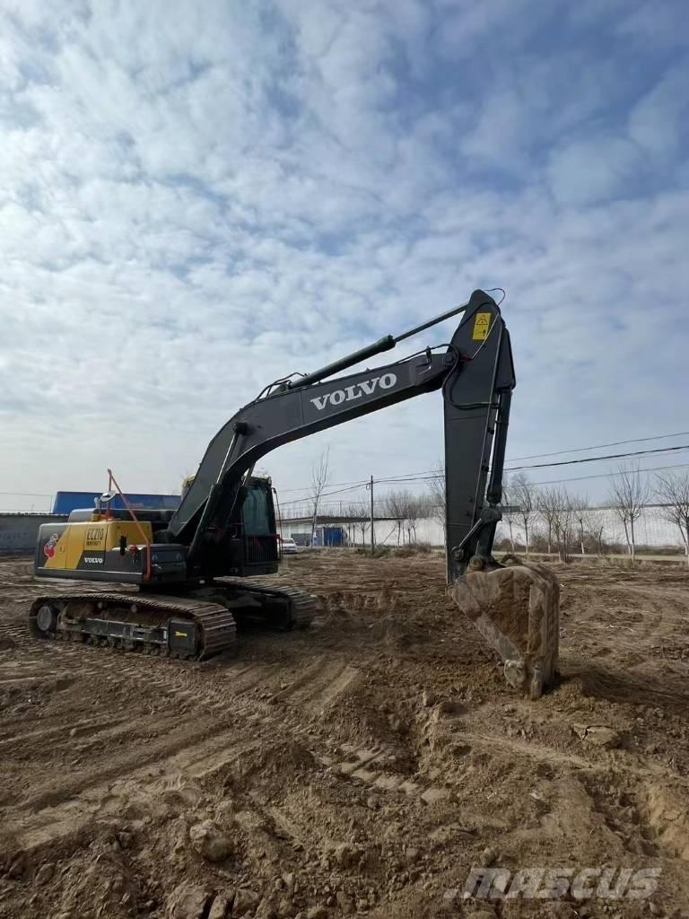 Volvo EC210D Paletli ekskavatörler