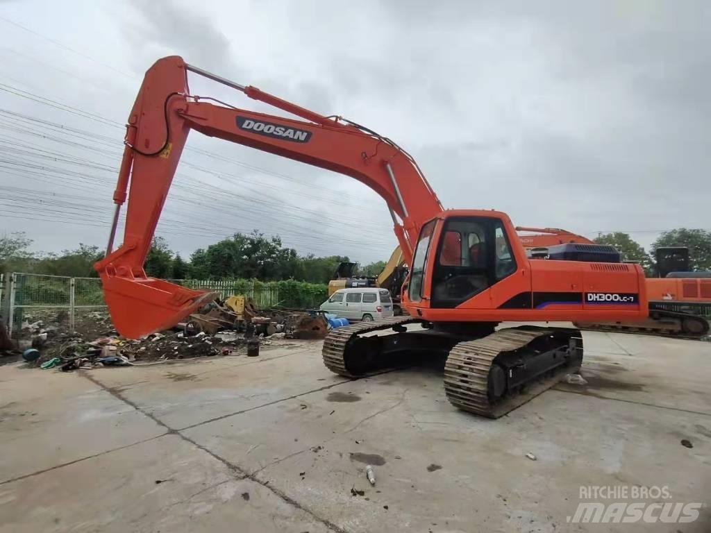 Doosan DH 300 LC-7 Paletli ekskavatörler