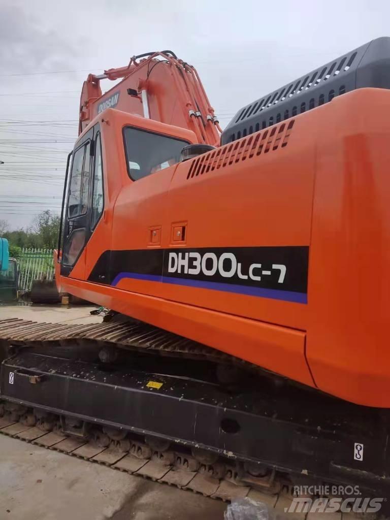 Doosan DH 300 LC-7 Paletli ekskavatörler