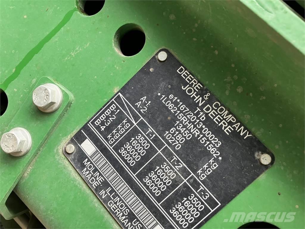 John Deere 6215R Traktörler