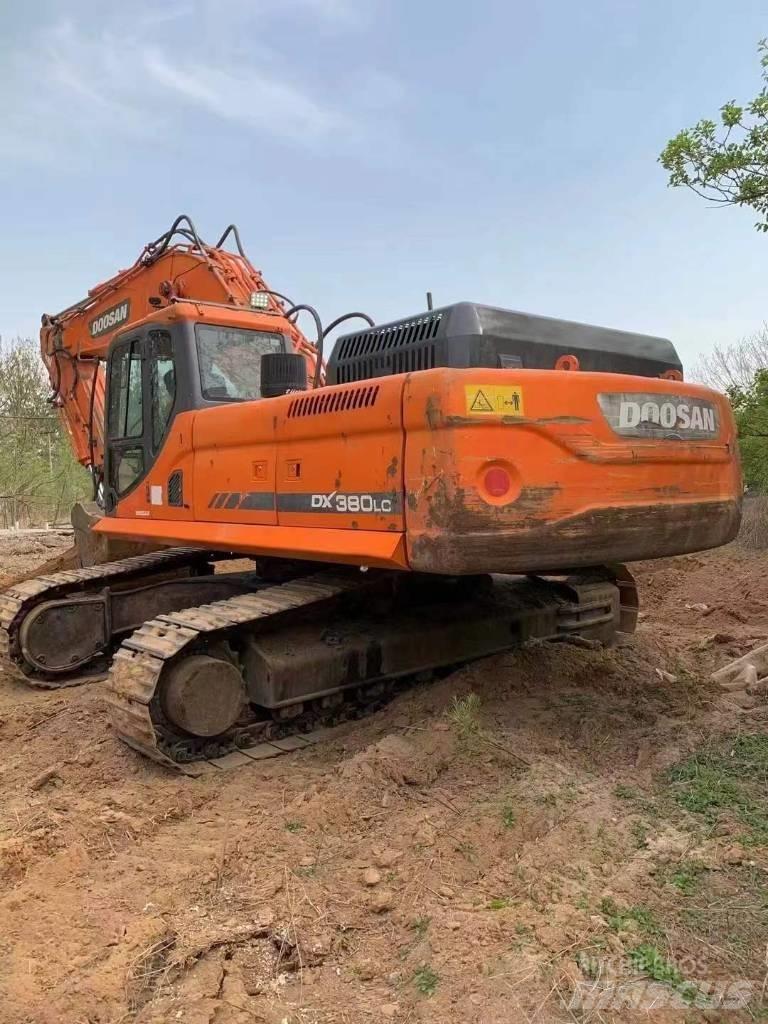 Doosan DX 380 LC Paletli ekskavatörler