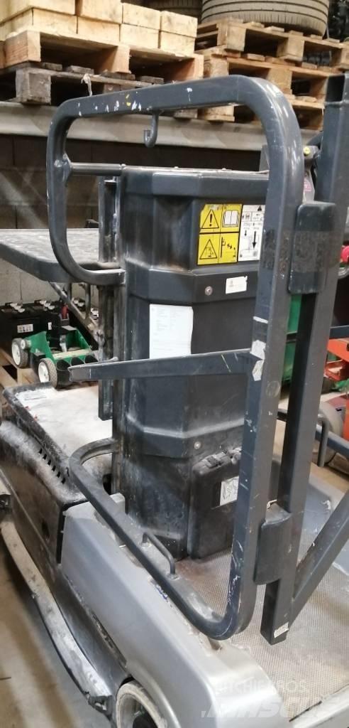 JLG 10 MSP Personel Platformları ve Cephe Asansörleri