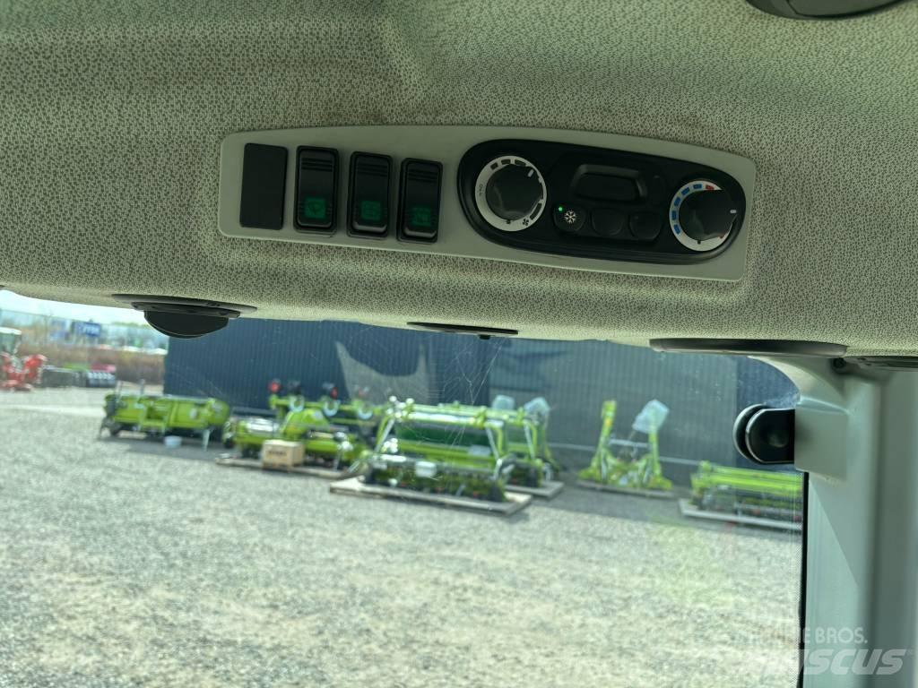 CLAAS Atos 340 Traktörler