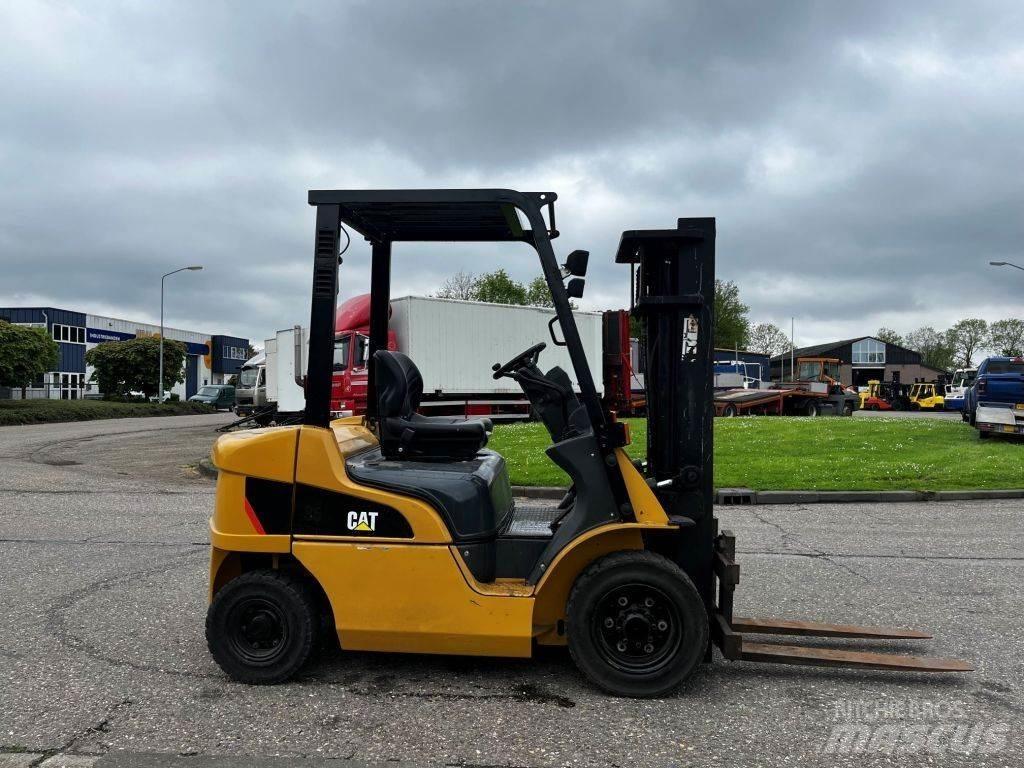 CAT DP25NT Dizel forkliftler