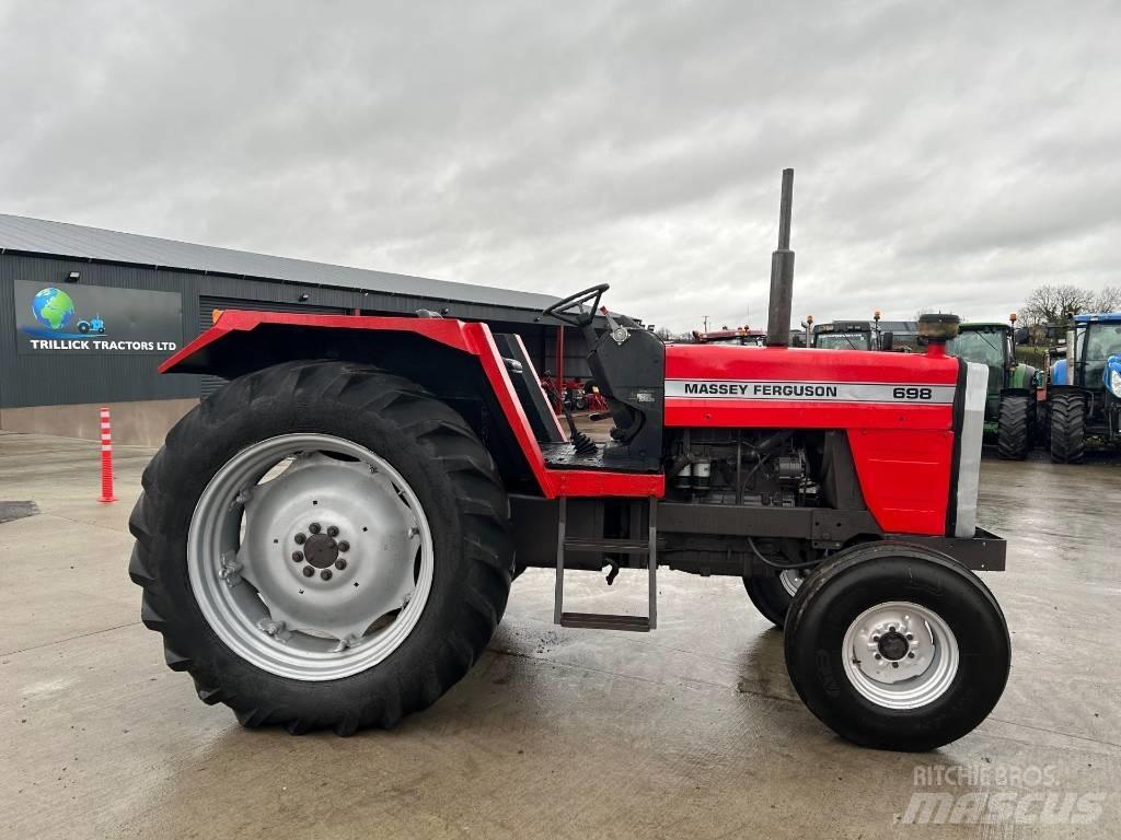 Massey Ferguson 698 Traktörler