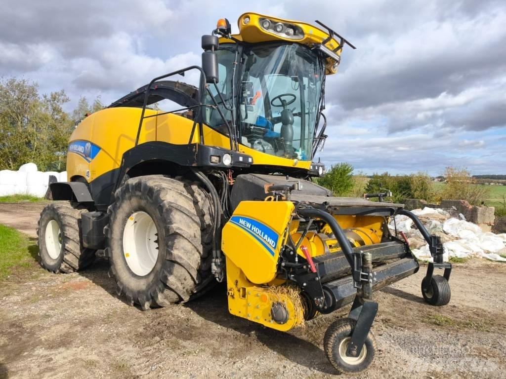 New Holland FR 850 Kendi yürür silaj makinalari