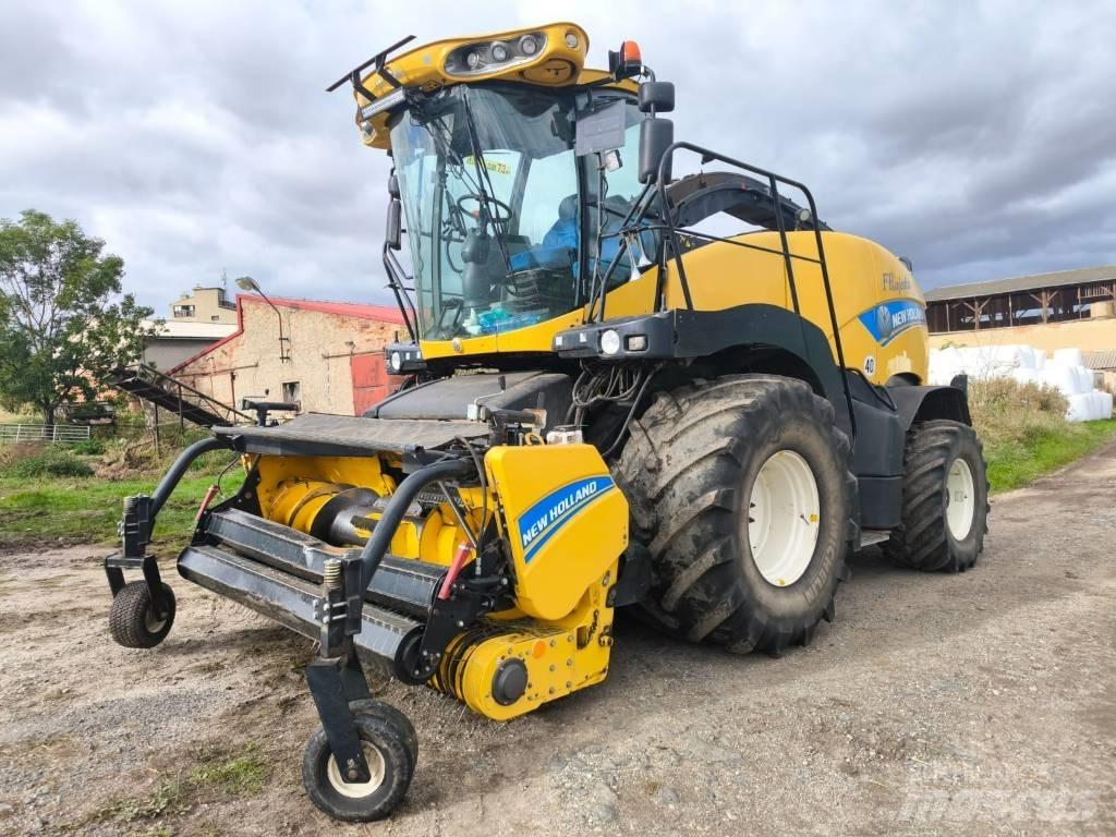 New Holland FR 850 Kendi yürür silaj makinalari