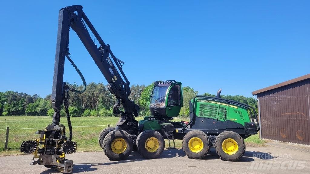 John Deere 1270 G Biçerdöverler