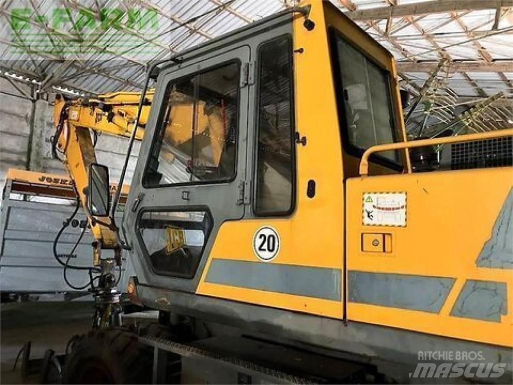 JCB js 130 w Lastik tekerli ekskavatörler