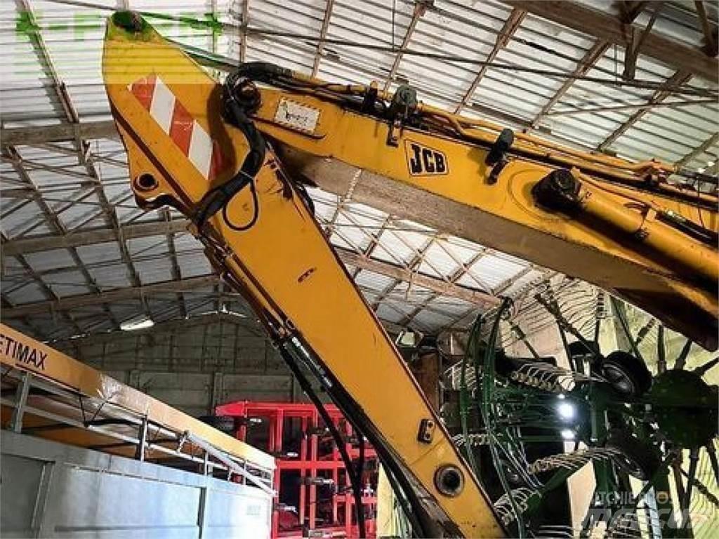 JCB js 130 w Lastik tekerli ekskavatörler