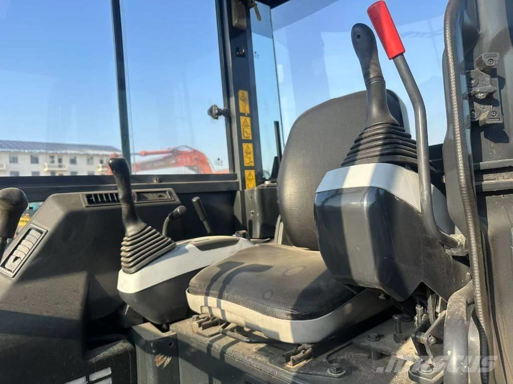 Komatsu PC 40 Mini ekskavatörler, 7 tona dek