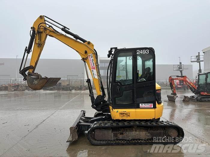 JCB 48Z-1 Özel ekskavatörler