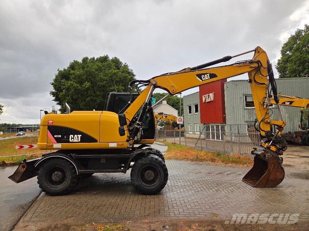 CAT M313D Lastik tekerli ekskavatörler