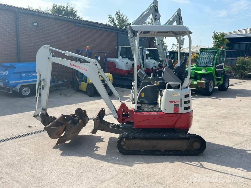 Takeuchi TB 217 R Mini ekskavatörler, 7 tona dek