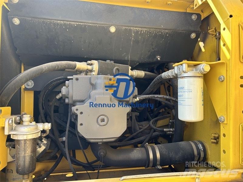 Komatsu PC 300 Paletli ekskavatörler