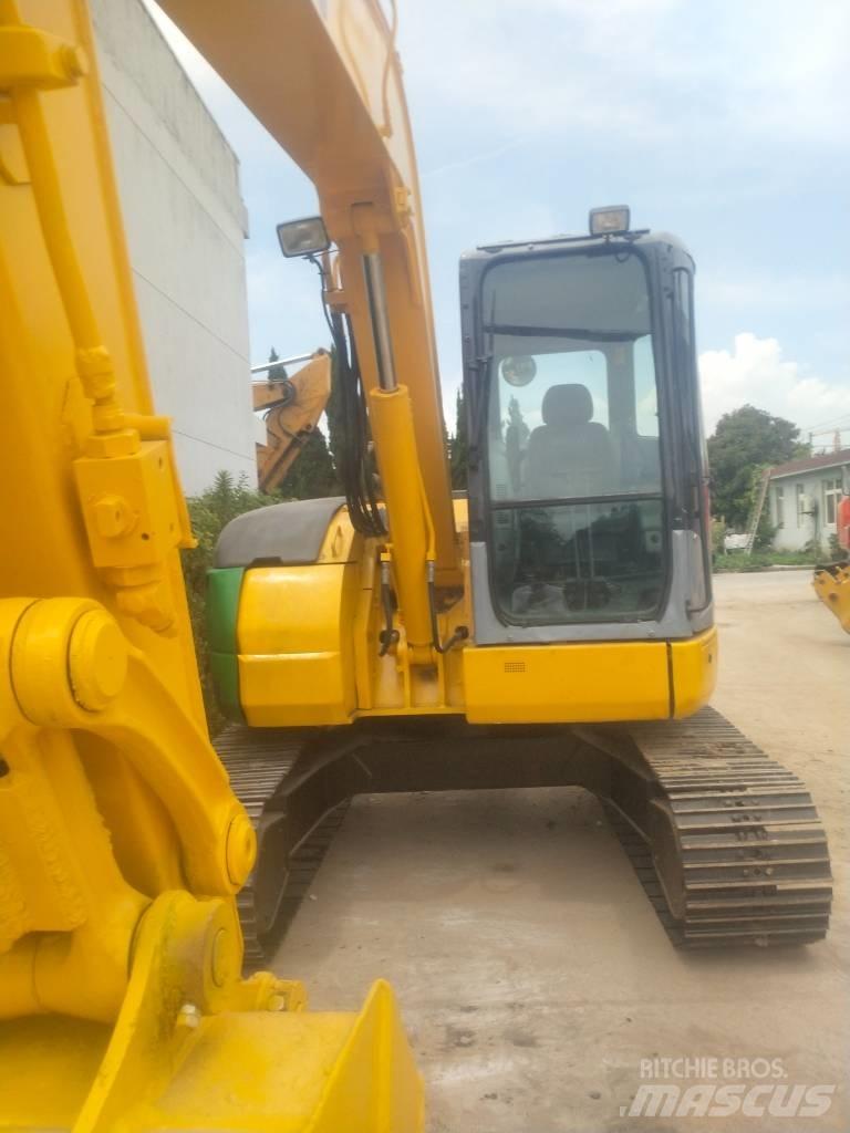 Komatsu 78 Paletli ekskavatörler