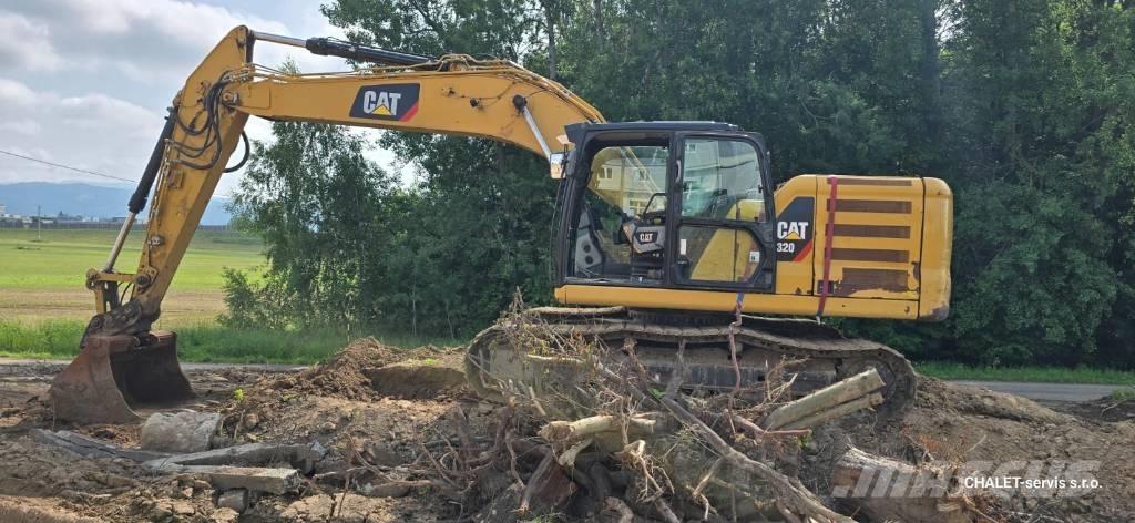 CAT 320 Paletli ekskavatörler