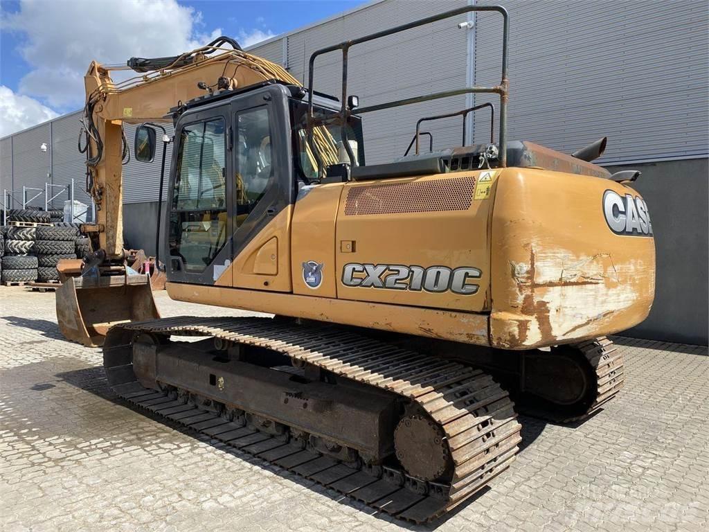CASE CX210 Paletli ekskavatörler