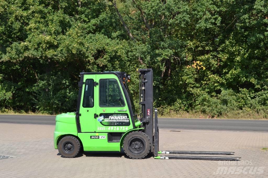 Hyundai 30 D-7 Dizel forkliftler