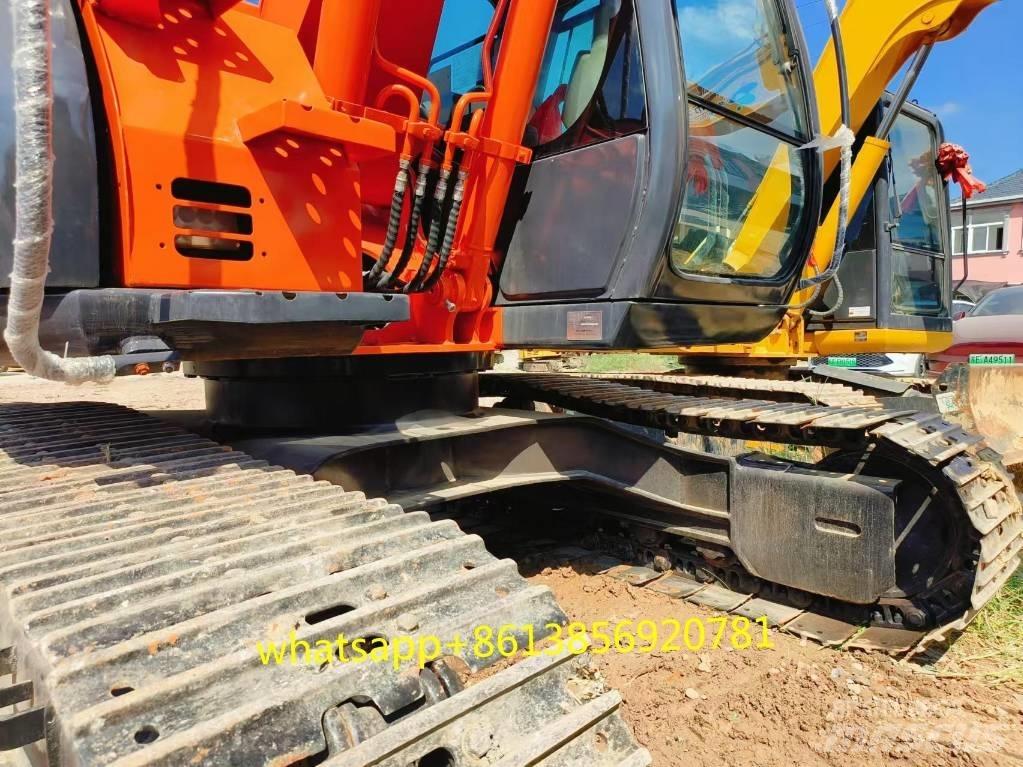 Hitachi ZX 135 US Paletli ekskavatörler
