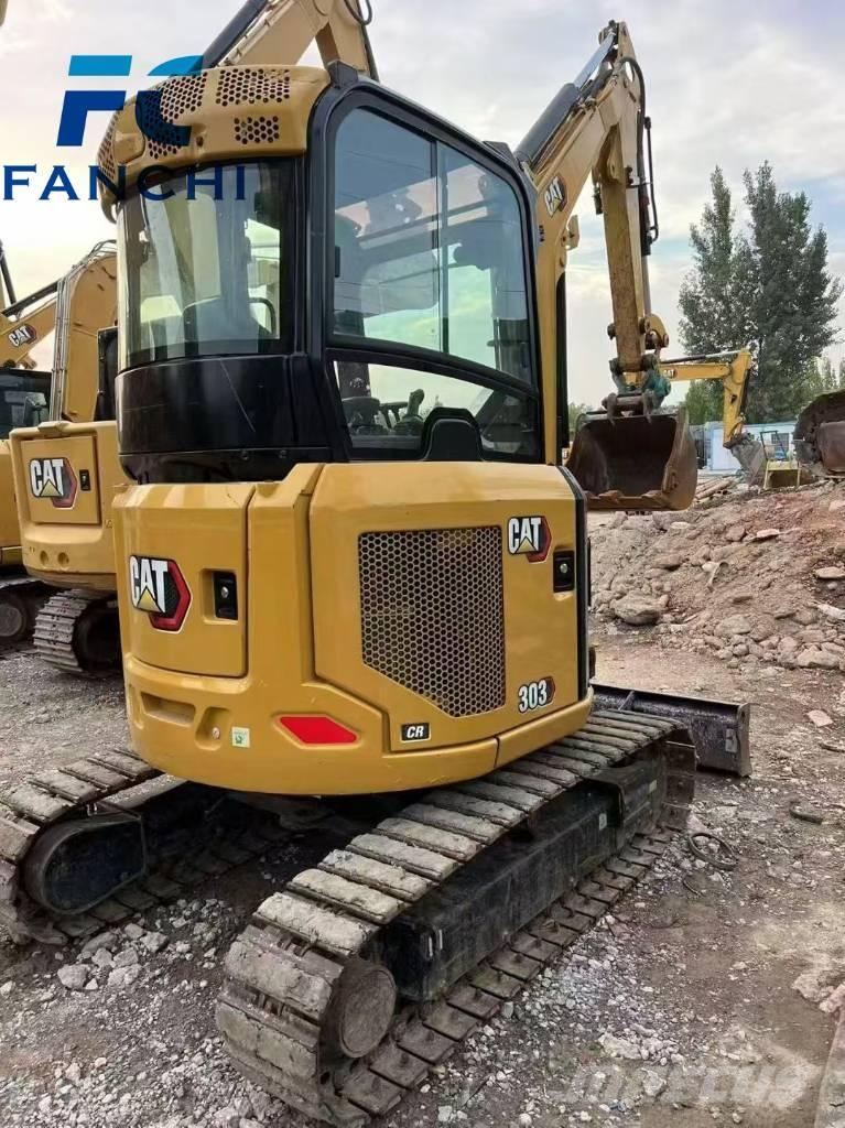 CAT 303 Paletli ekskavatörler