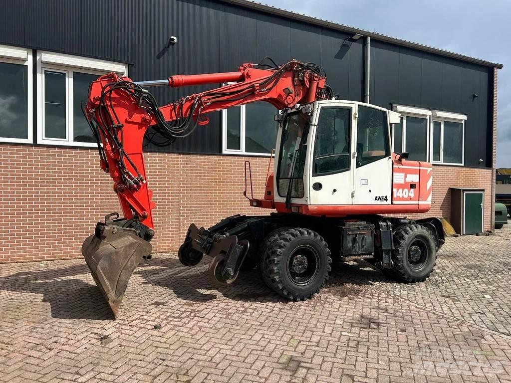 Atlas 1404 Lastik tekerli ekskavatörler