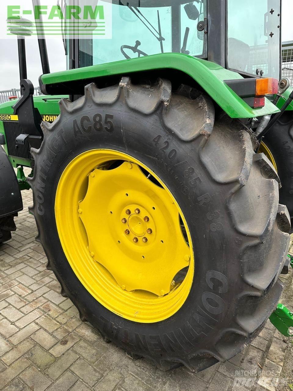John Deere 2850 Traktörler