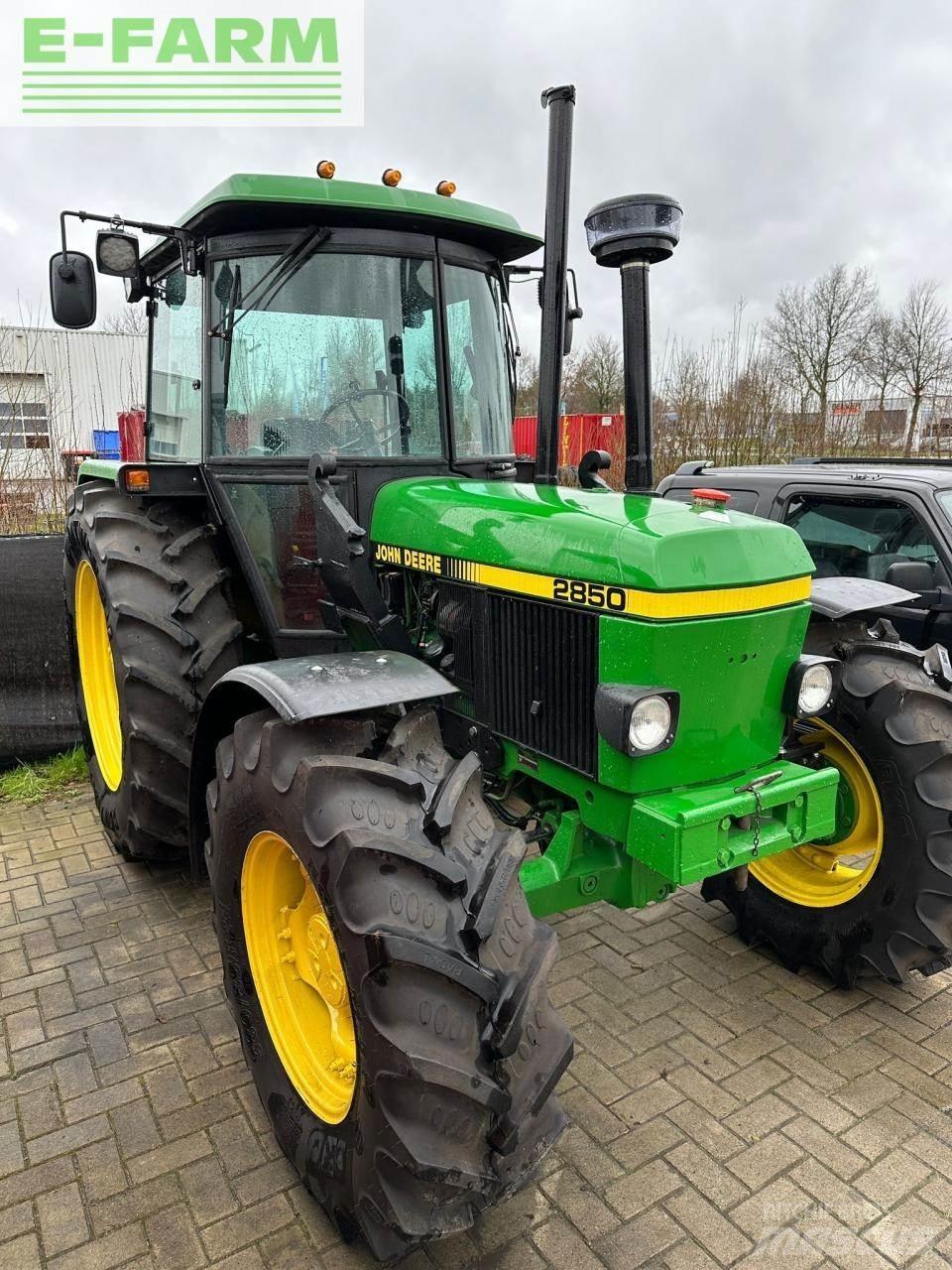 John Deere 2850 Traktörler