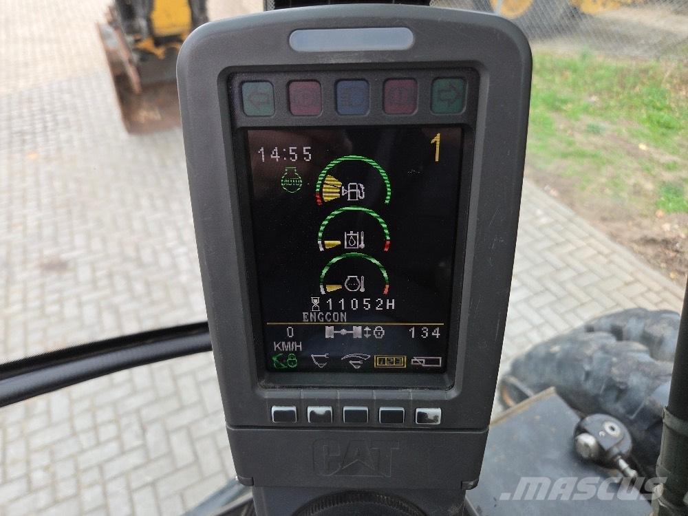 CAT M313D Lastik tekerli ekskavatörler