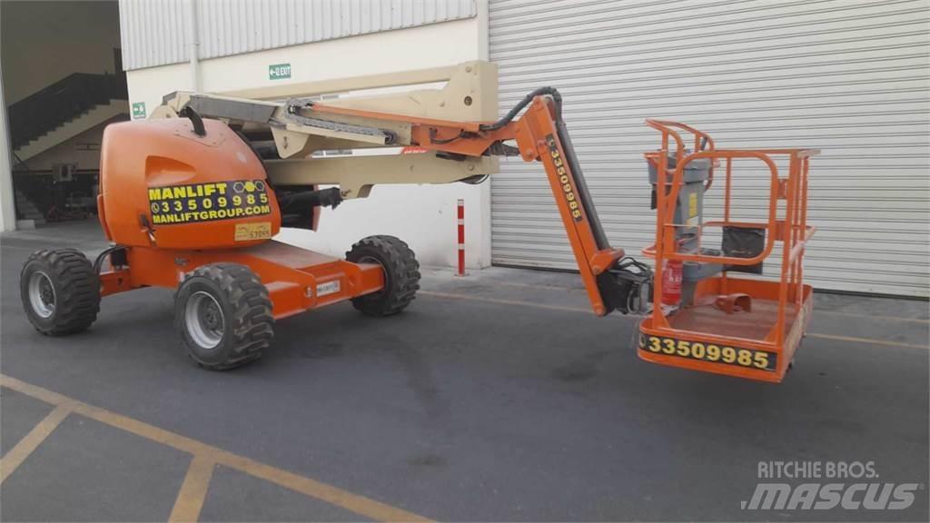 JLG 450AJSII Körüklü personel platformları