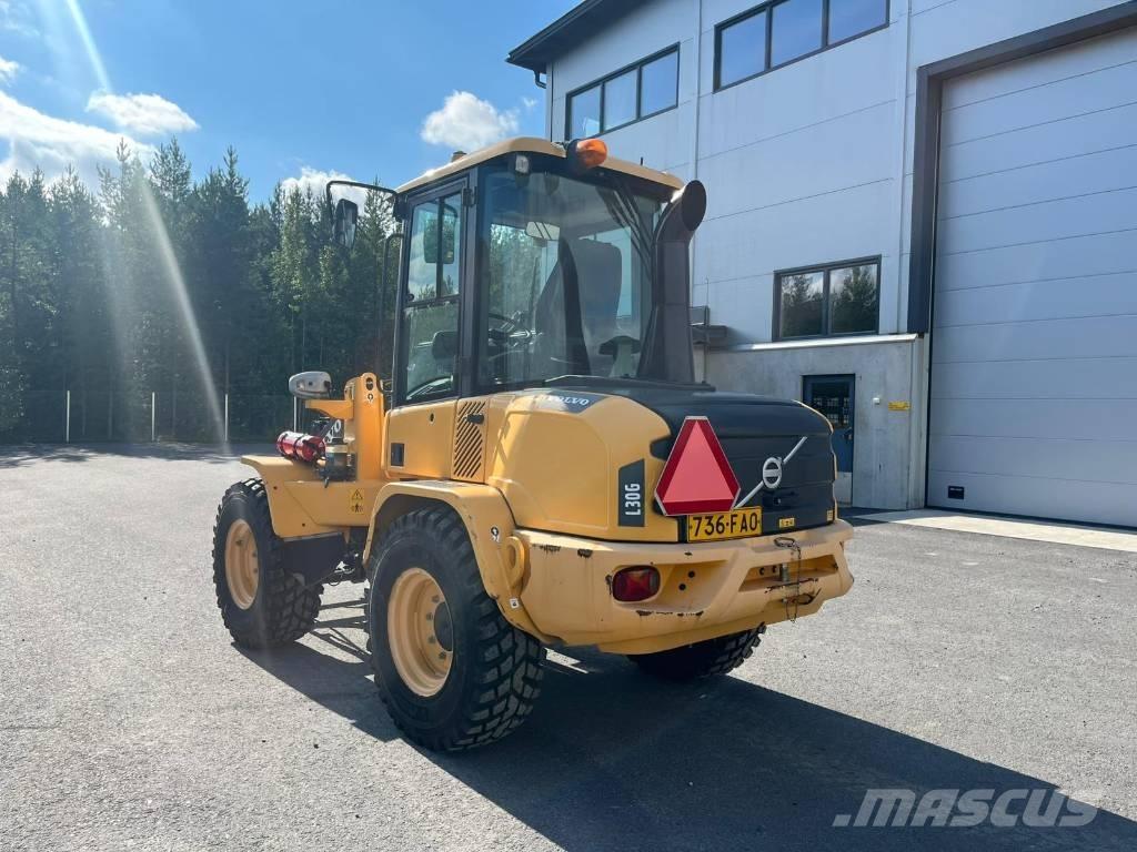 Volvo L 30 G Tekerlekli yükleyiciler