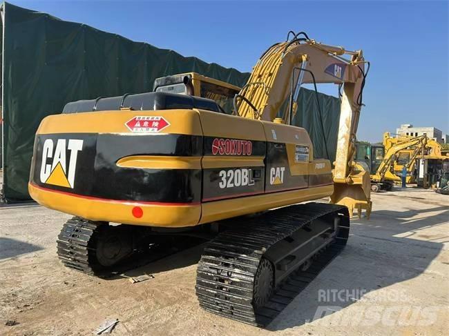 CAT 320 B Paletli ekskavatörler