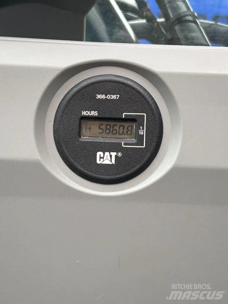 CAT 316 FL Paletli ekskavatörler