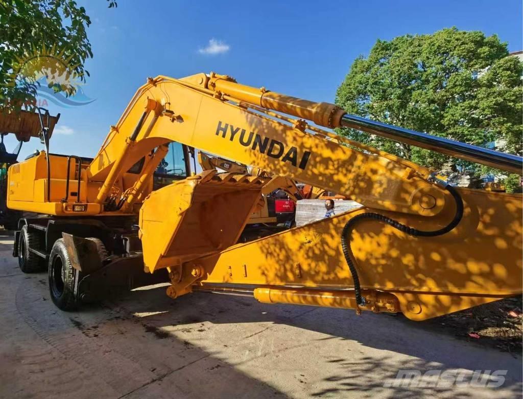 Hyundai r210w-7 Lastik tekerli ekskavatörler