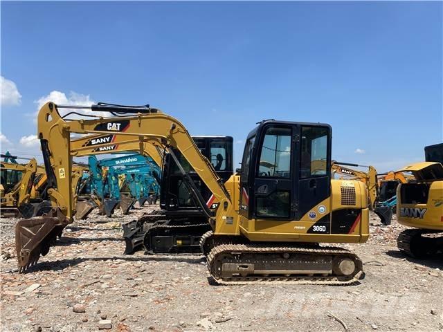 CAT 306D Paletli ekskavatörler