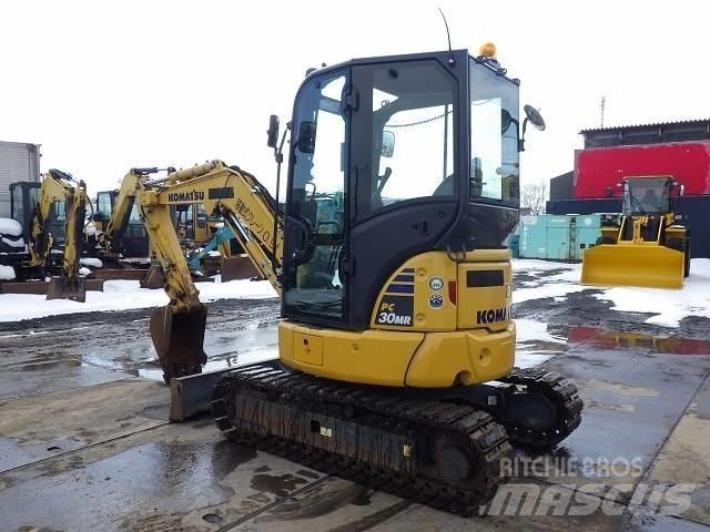 Komatsu PC30MR-5N0 Mini ekskavatörler, 7 tona dek