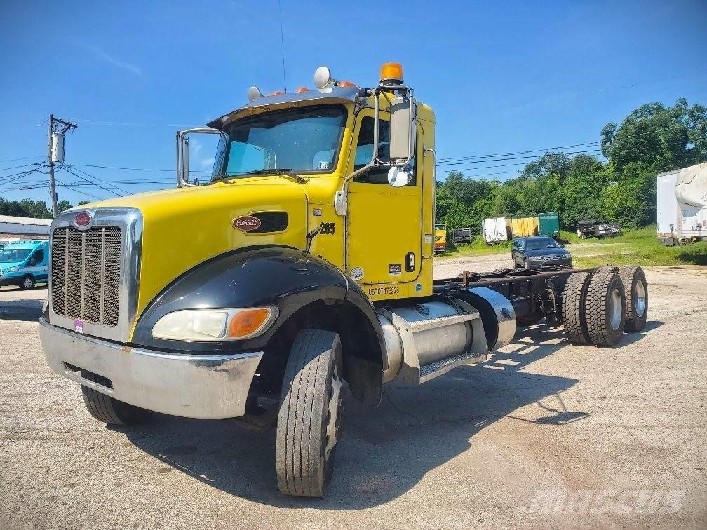 Peterbilt 348 Çekiciler