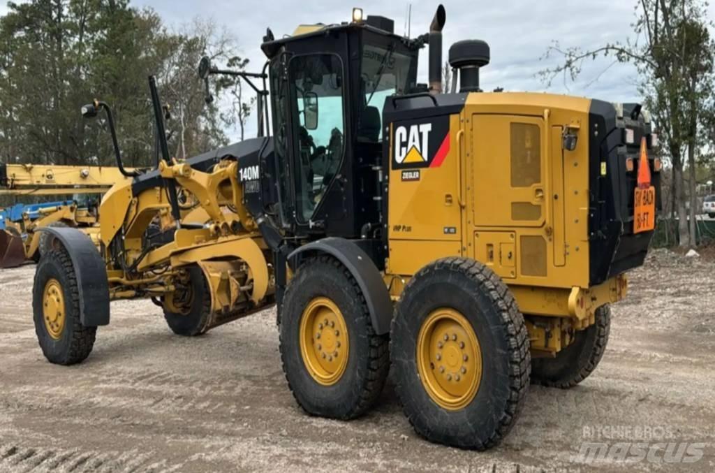 CAT 140M2 AWD Greyderler