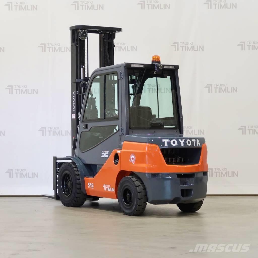 Toyota 52-8FDJF35 Dizel forkliftler
