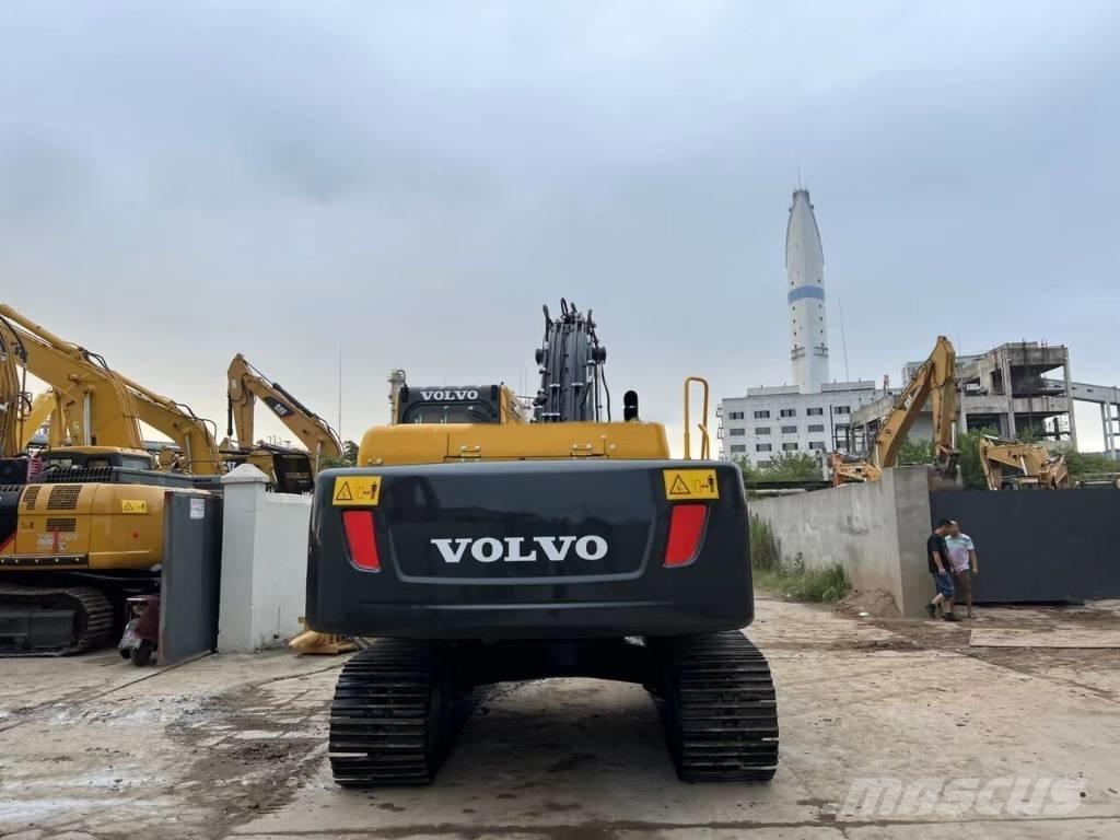 Volvo EC 210 B LC Paletli ekskavatörler