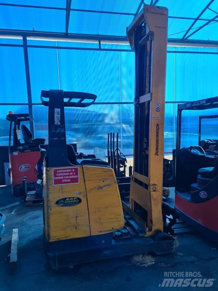 Jungheinrich ETV 14 Reach truck - depo içi istif araçları