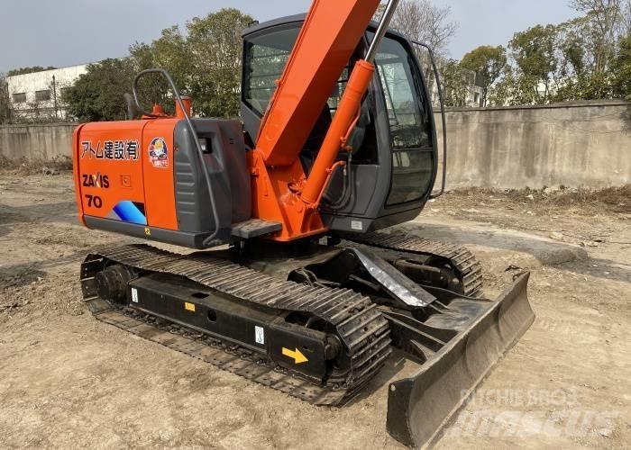 Hitachi ZX 70 Paletli ekskavatörler