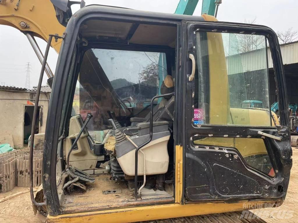 CAT 307 C Paletli ekskavatörler
