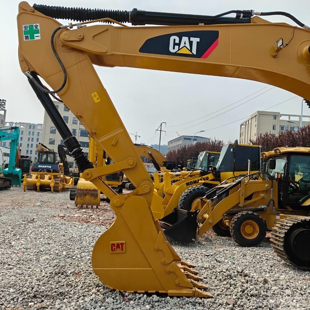 CAT 336D2 Paletli ekskavatörler