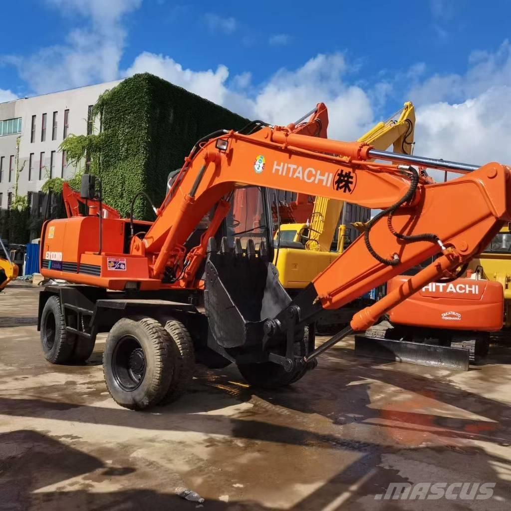 Hitachi EX 100 W D Lastik tekerli ekskavatörler